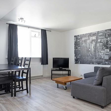 Stay Apartments Einholt Reykjavik Bagian luar foto
