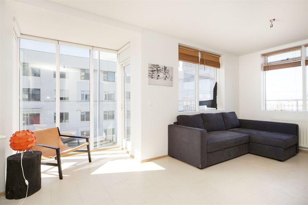 Stay Apartments Einholt Reykjavik Bagian luar foto