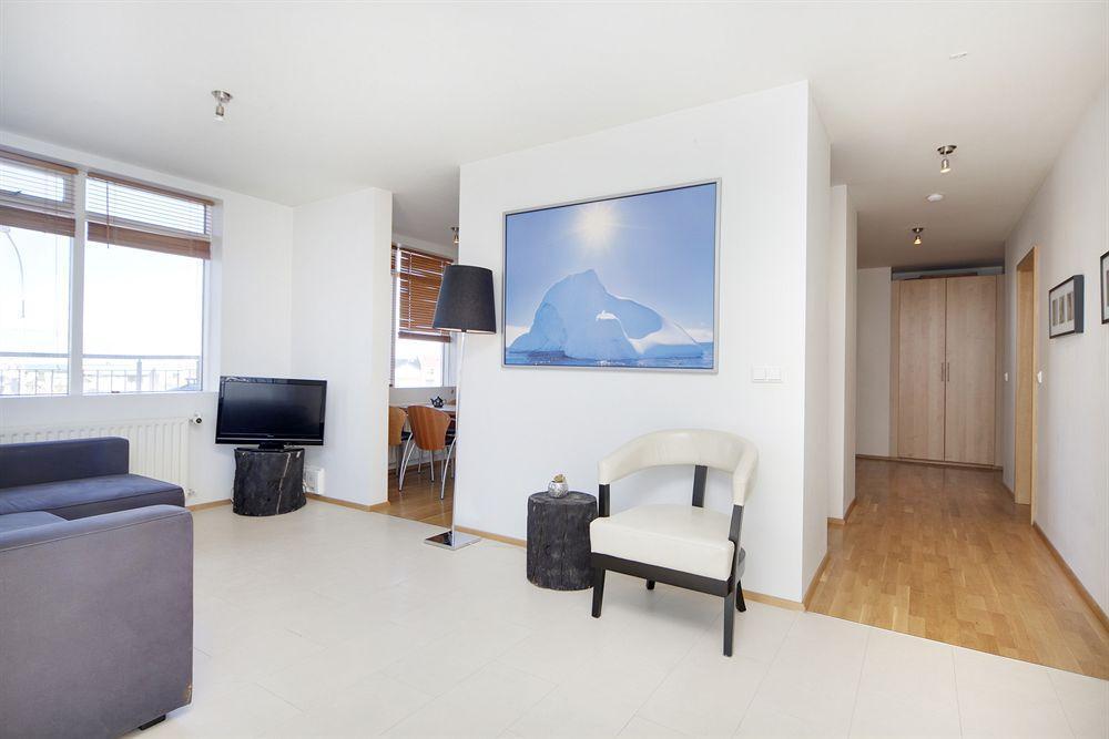 Stay Apartments Einholt Reykjavik Bagian luar foto